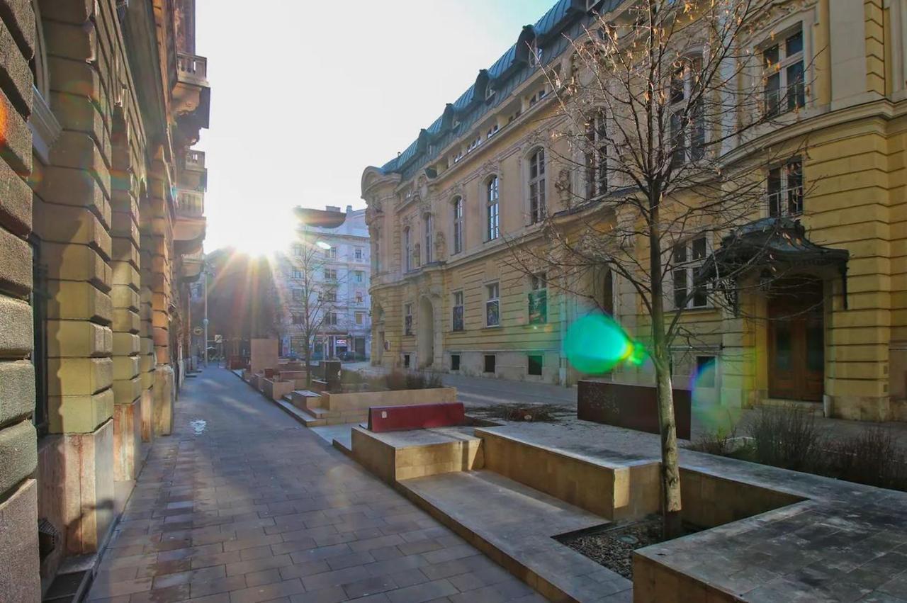 Cosy Cottage - Cheerful Apartment In The Center Budapest Ngoại thất bức ảnh
